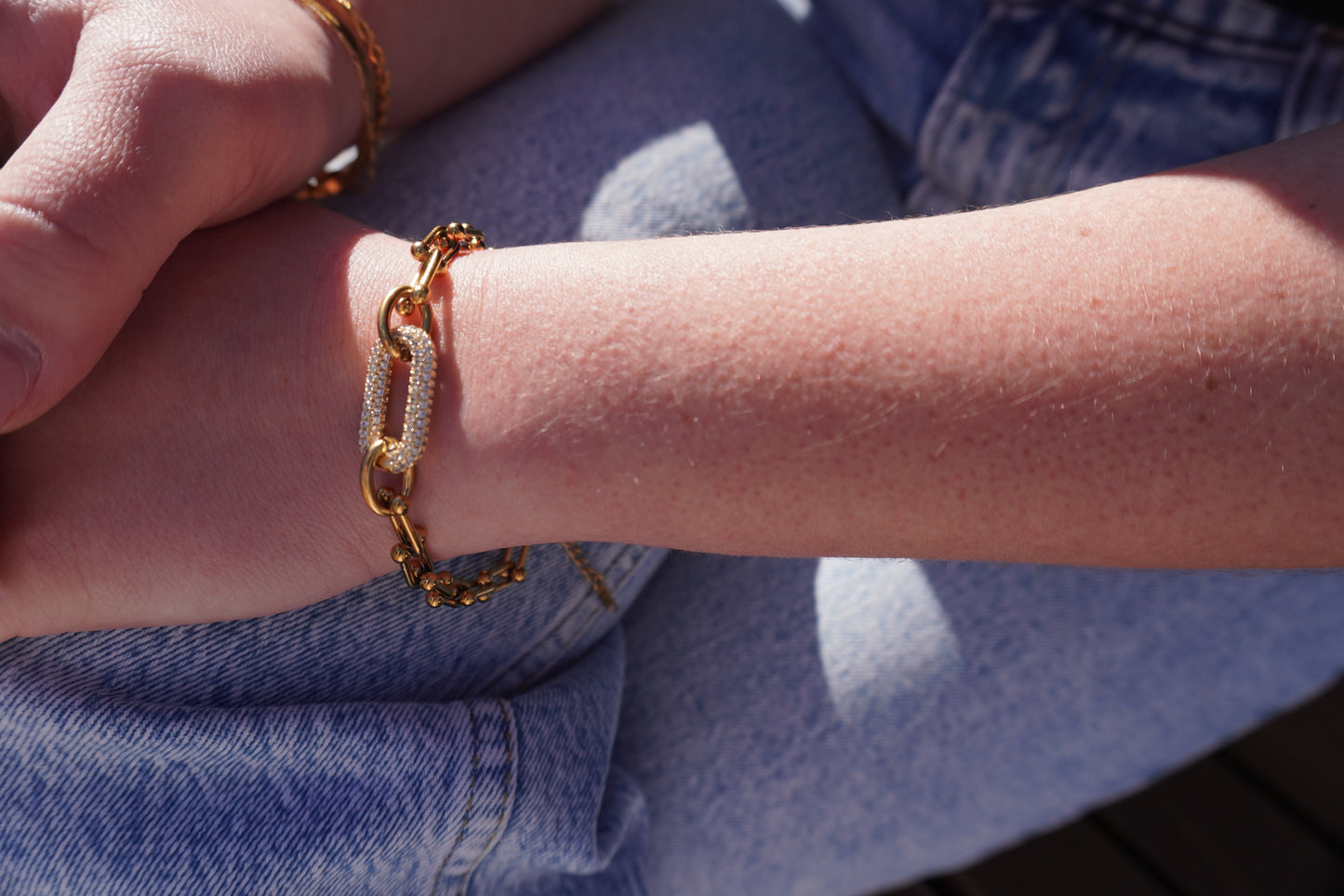 LINK ON BRACELET