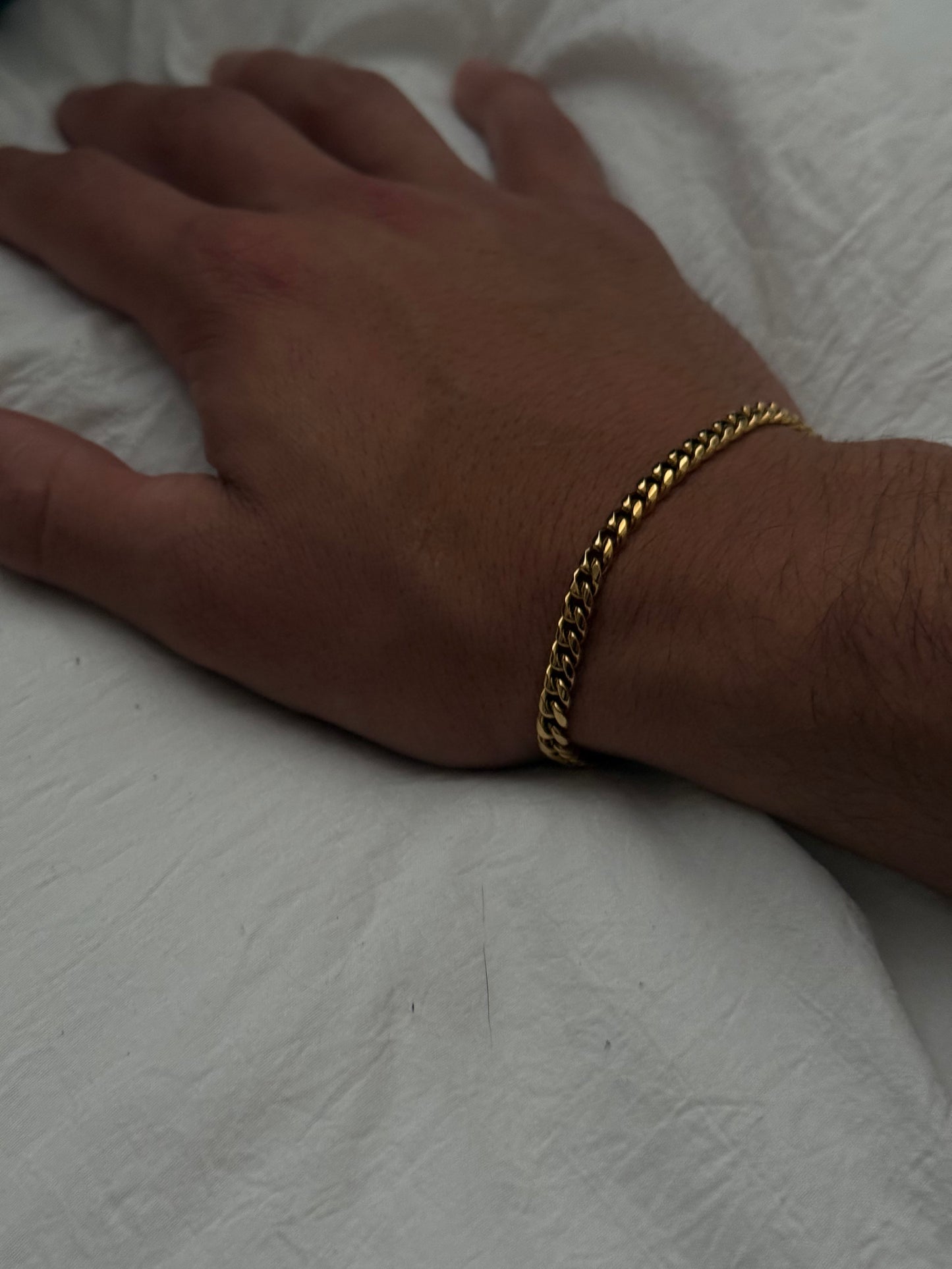 The cuban Link bracelet
